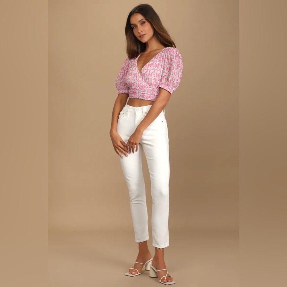 Lulu’s Pink Floral Print Pleated Tie-Back Crop Top